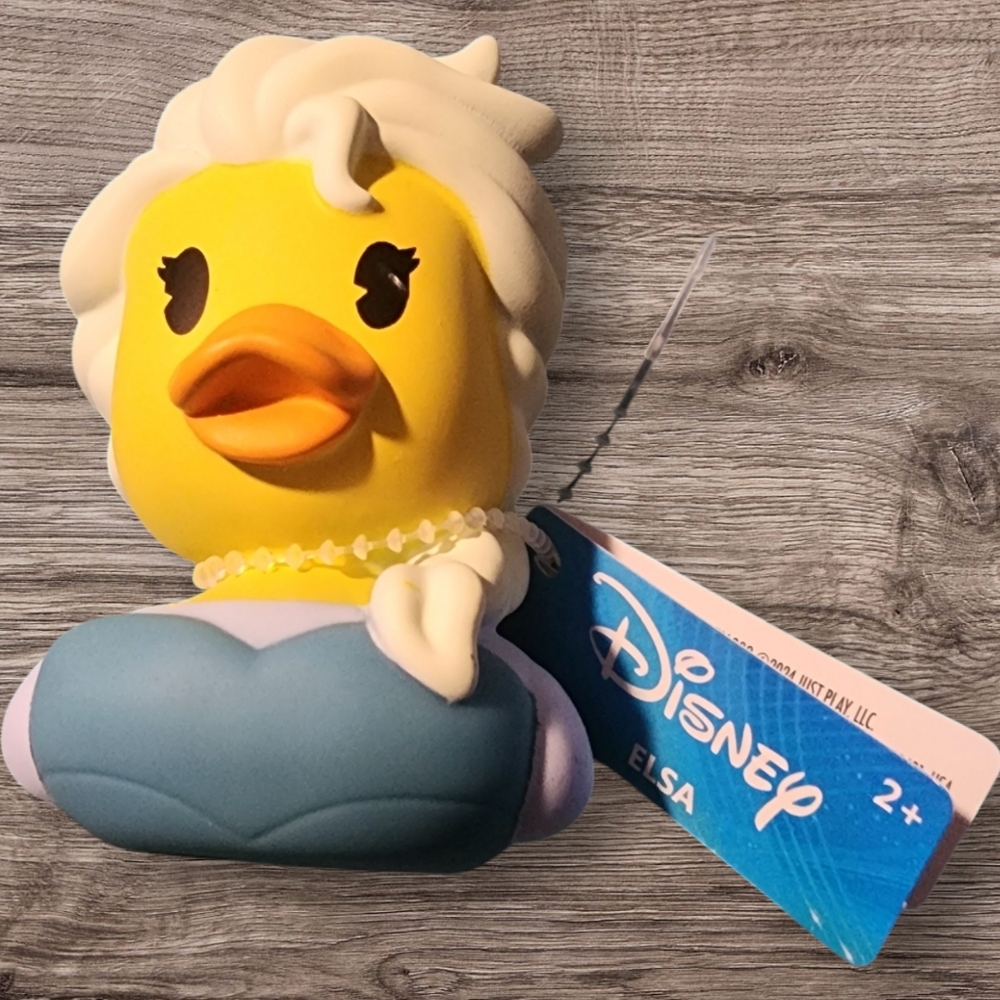 NWT Duckalooz Disney Rubber Ducks Frozen Elsa-- Collect or Duck…
